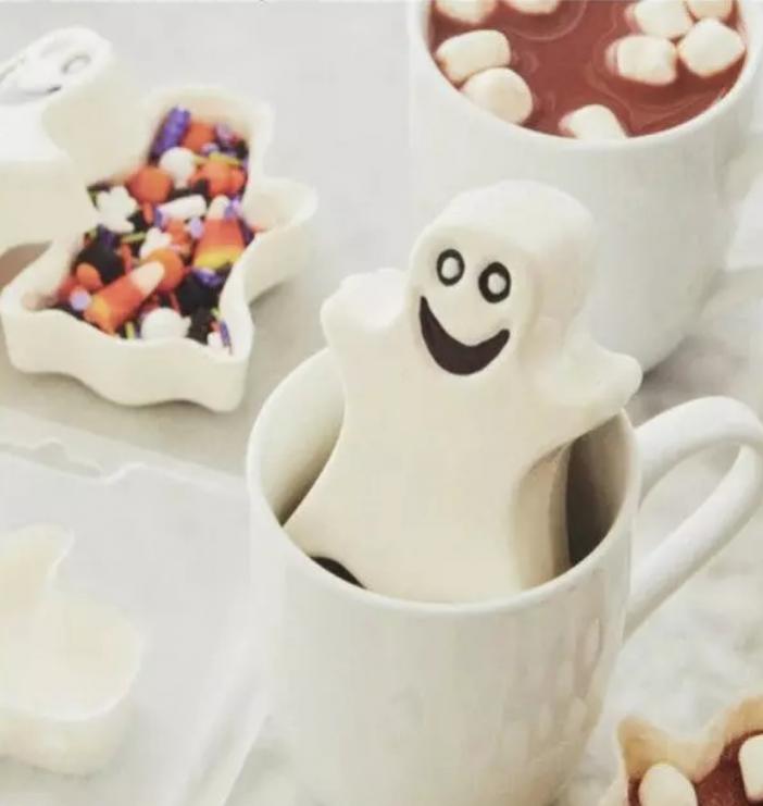 Szellemes forrócsokibomba forma, Wilton